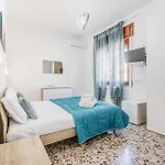 Penzion That's Airport Jazz-8min Airport-100mt Historic Center 3*